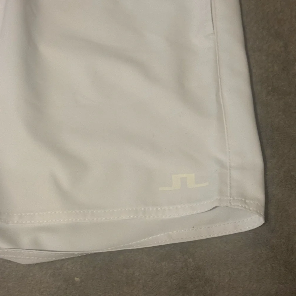 J. Lindeberg Preston Shorts Men's LARGE New Nwt WHITE TENNIS PICKLEBALL